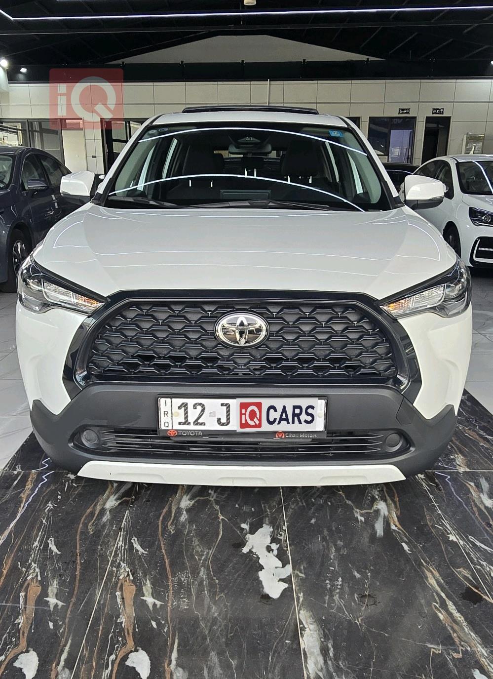 تۆیۆتا کۆرۆلا کرۆس